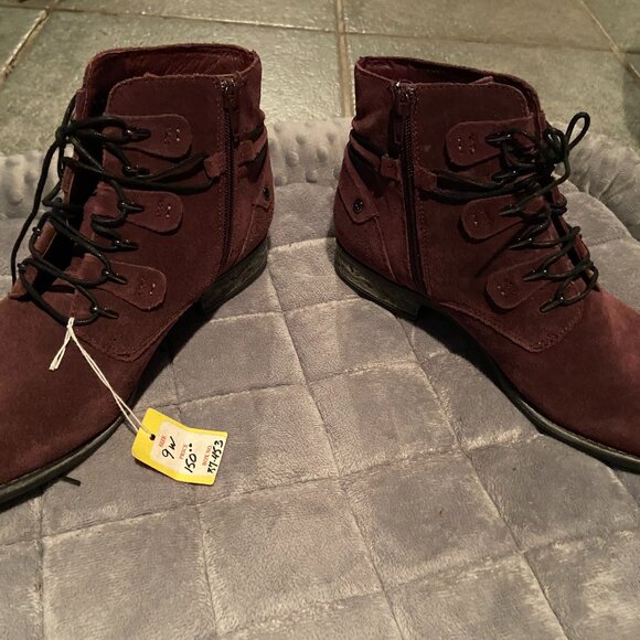 Purple Velvet Booties - Picture 1 of 5